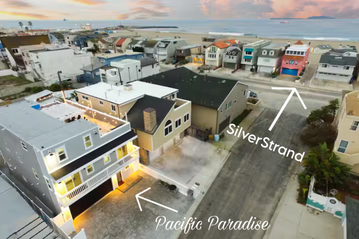 Rooftop evening at Pacific Paradise